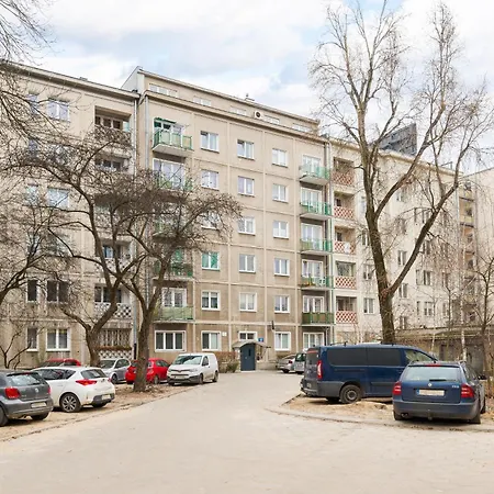 Metro Raclawicka Deluxe Apartment Warsaw